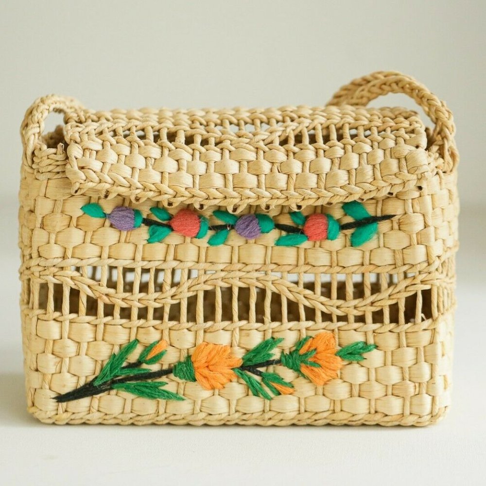 🌼 Vintage hand woven small rectangular raffia bag